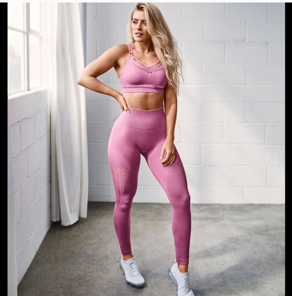 Gymshark energy seamless athletic set